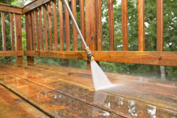 Best Deck Cleaning Services  in Clearwater, FL
