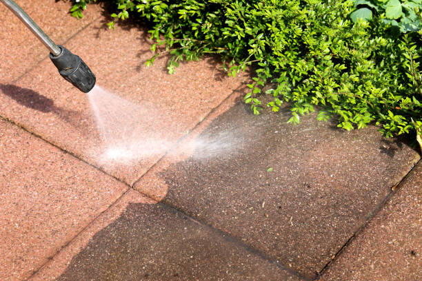 Best Commercial Pressure Washing  in Clearwater, FL
